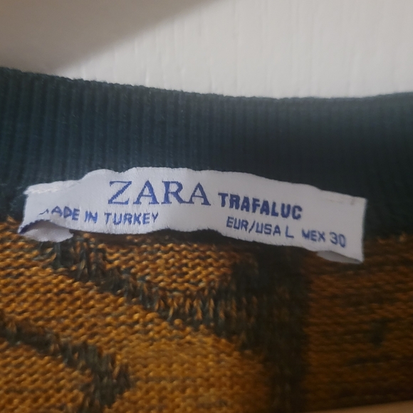 Zara Jacquard Knit Crop Shirt - Picture 5 of 5